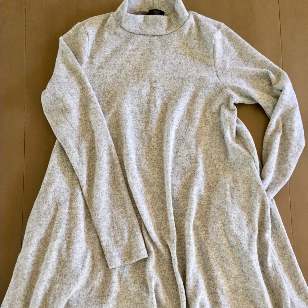 Agnes and Dora mock neck swing tunic!